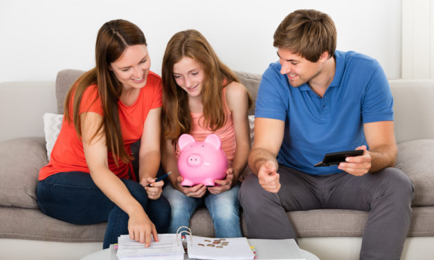 TALKING WITH TEENS ABOUT MANAGING MONEY